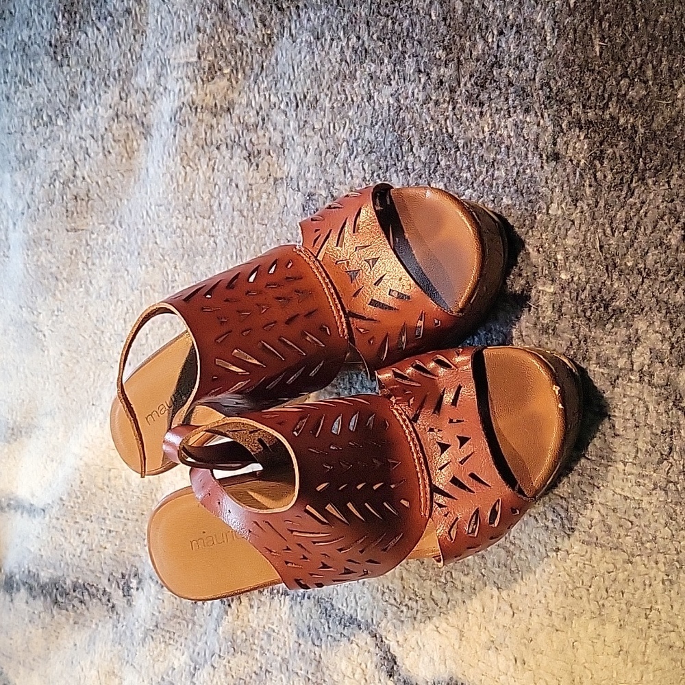 Maurice Brown Summer Wedges